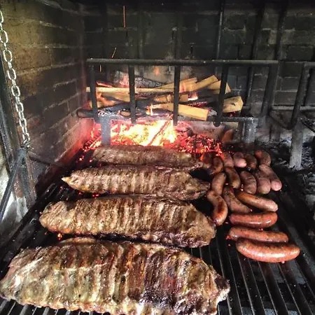 Parrilla Casa Vicente Πανσιόν *