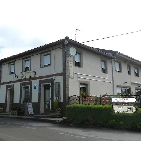 Pension Casa Vicente بيت ضيافة 3*